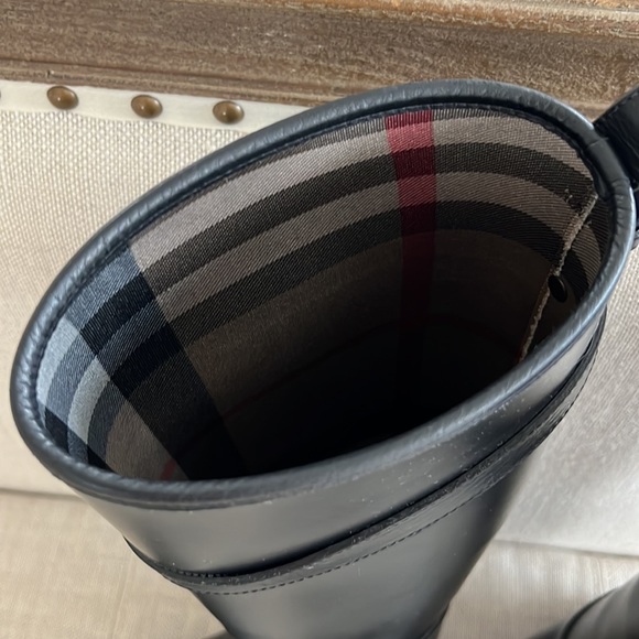BURBERRY Boots- 38 - Picture 2 of 11